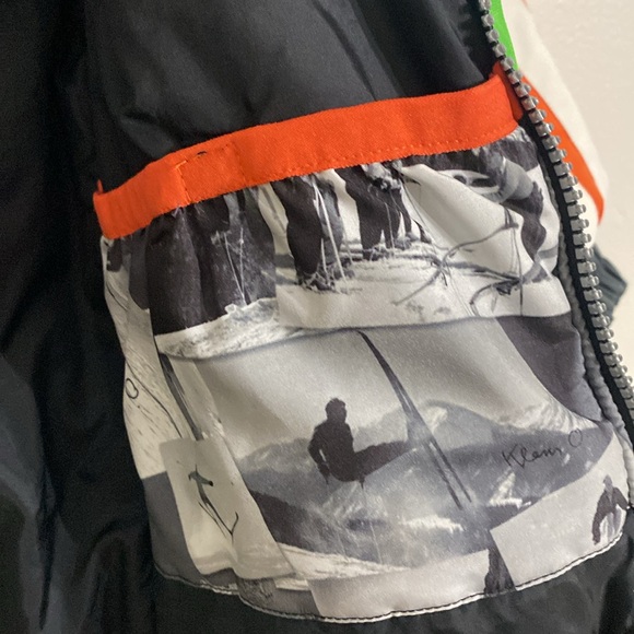 Obermeyer Boys Snow Winter Coat Size 2 Insulated Hooded Jacket Outdoor Kids - Picture 10 of 16